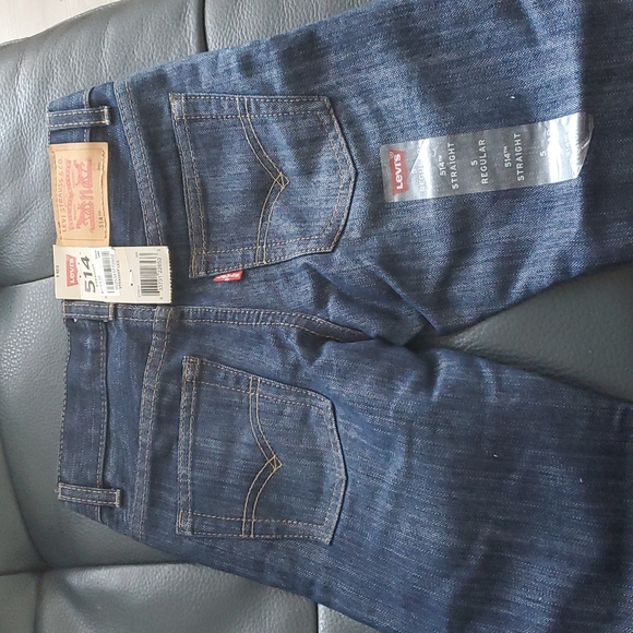 Levi's Jeans - Picture 2 of 2